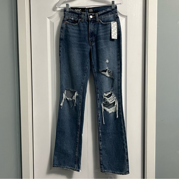 BDG URBAN OUTFITTERS ripped Boot cut denim jeans womens size 24 NWT HIGH Rise - Picture 1 of 11